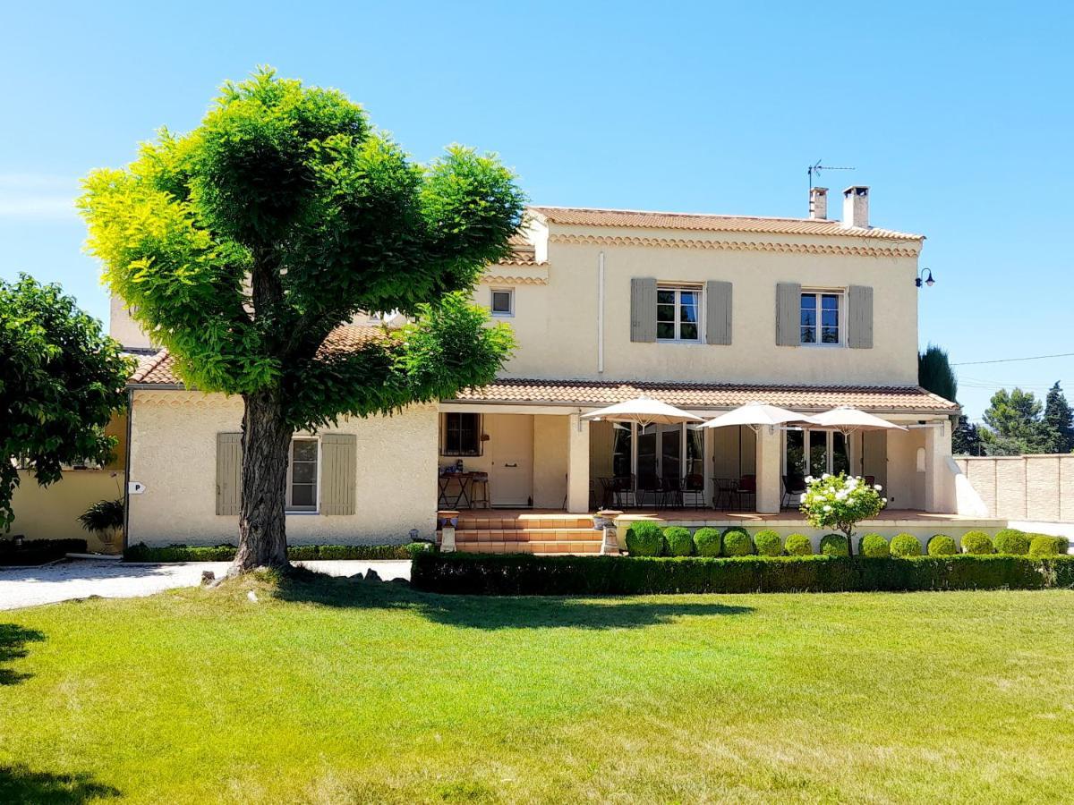 Bed and Breakfast Domaine Des Ecureuils Carpentras Exterior foto
